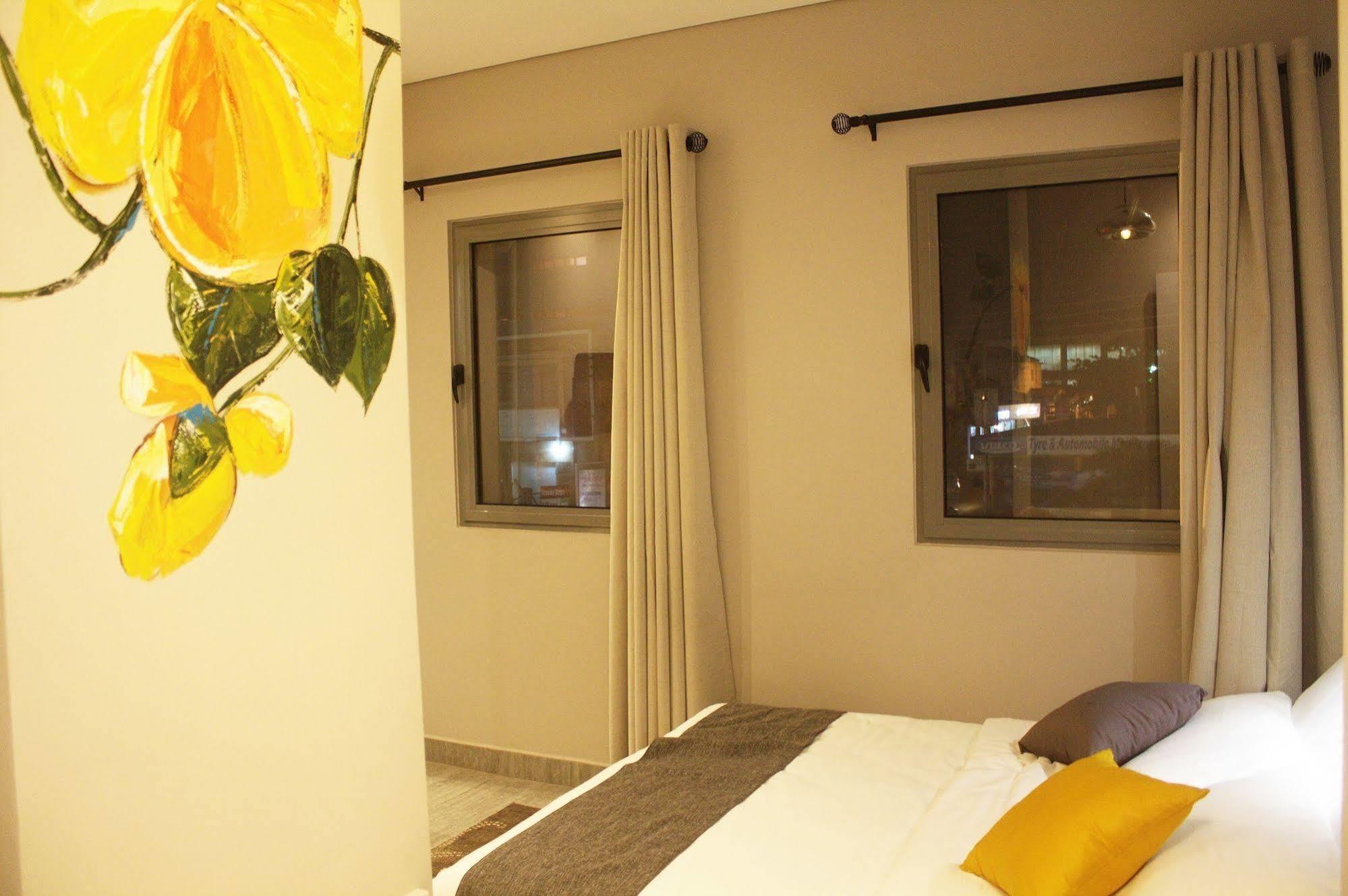 Urbano Hotel By Roots Wiaboman Dış mekan fotoğraf
