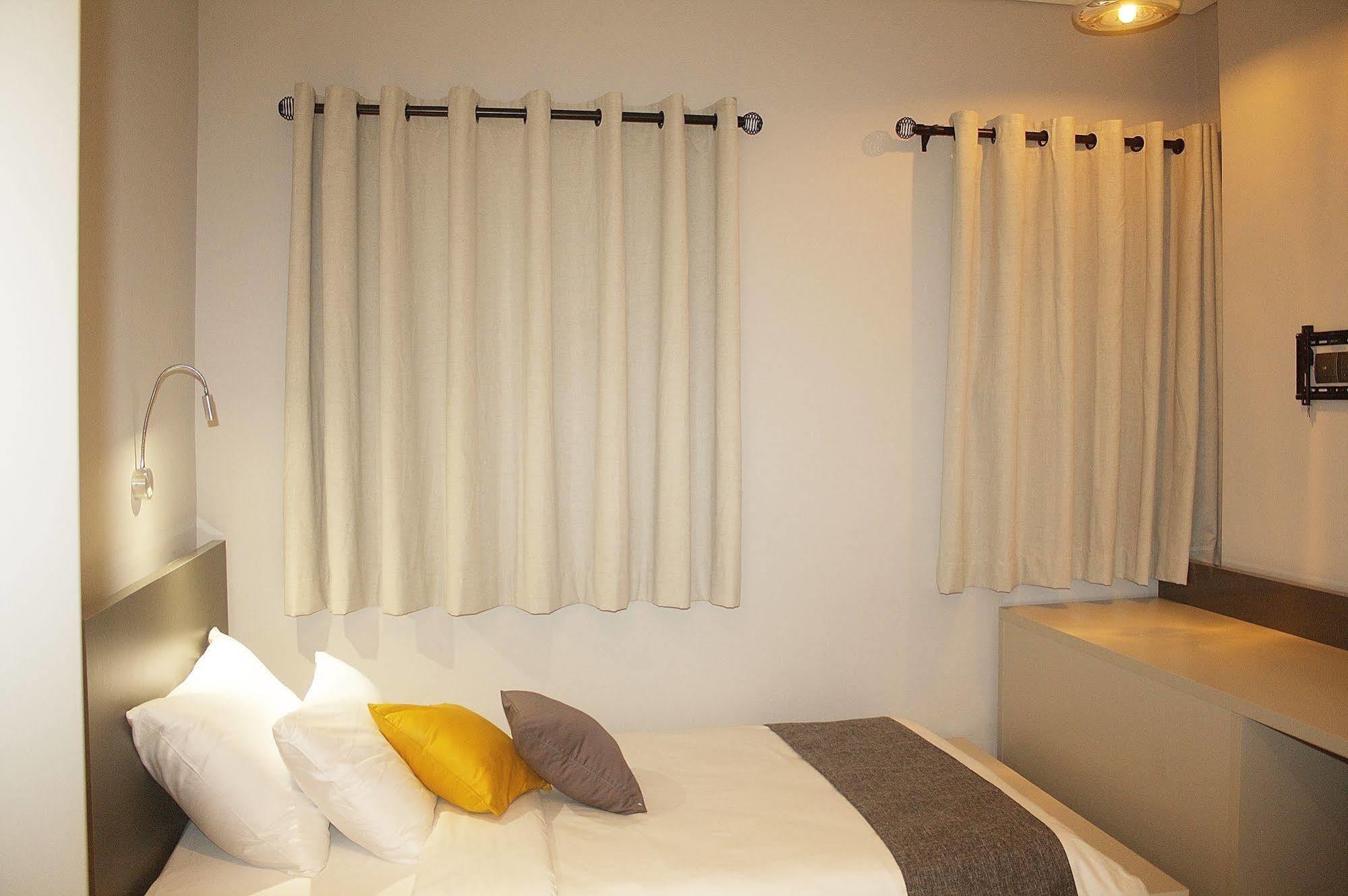 Urbano Hotel By Roots Wiaboman Dış mekan fotoğraf